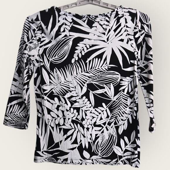 Talbots Petite Small Tee Black White Leaf Print Cotton Blend Long Sleeve Shirt - Picture 3 of 6